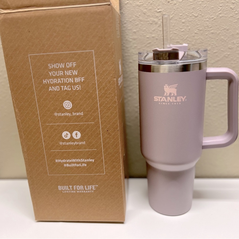 New Stanley 40oz Stainless Steel H2.0 Flowstate Orchid